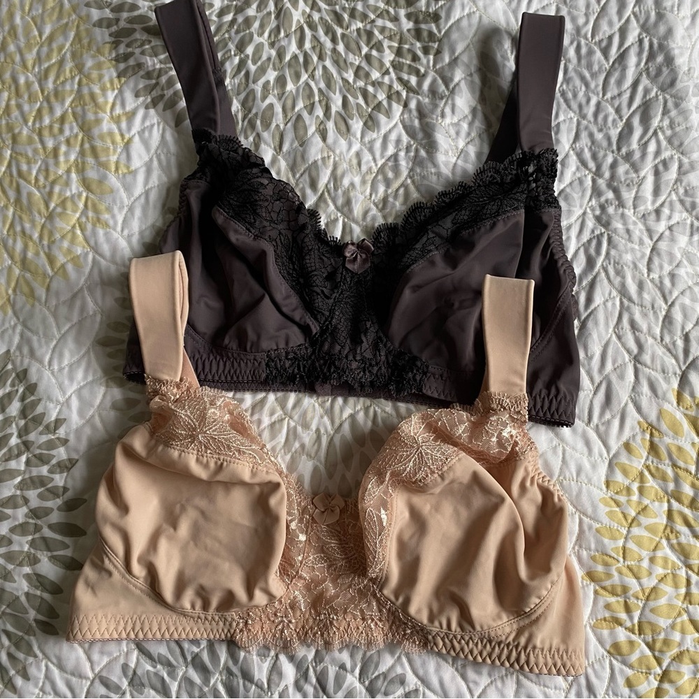 Curve Muse bundle bras